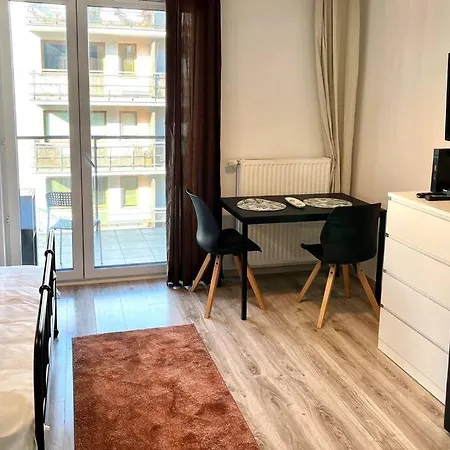 Studio Okrzei Manufaktura Praga Warszawa Zewnętrze zdjęcie